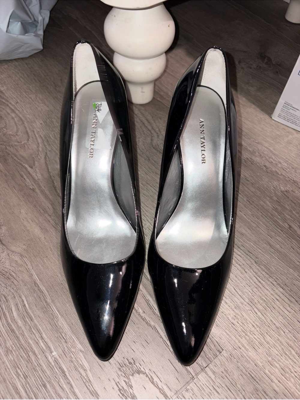 Ann Taylor Black Patent Leather Pointed Toe
Pumps Silver Chrome Stiletto 8.5